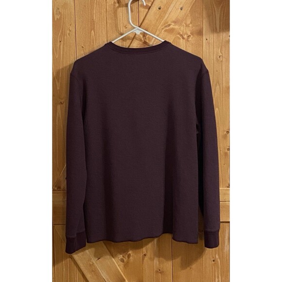 Untuckit Schrock Henley Shirt Size Large Pullover Red Maroon Streetwear Workwear - Picture 2 of 8